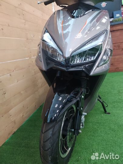 Скутер Motoland FC 150 (WY150) серый c птс