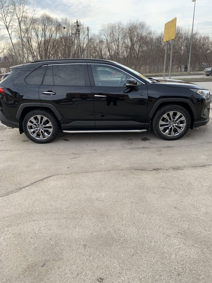 Toyota RAV4: фото владельца