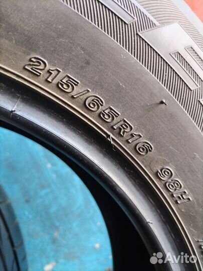 Bridgestone Dueler H/P Sport 215/65 R16 98H