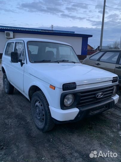 LADA 4x4 (Нива) 1.7 МТ, 1998, 80 000 км