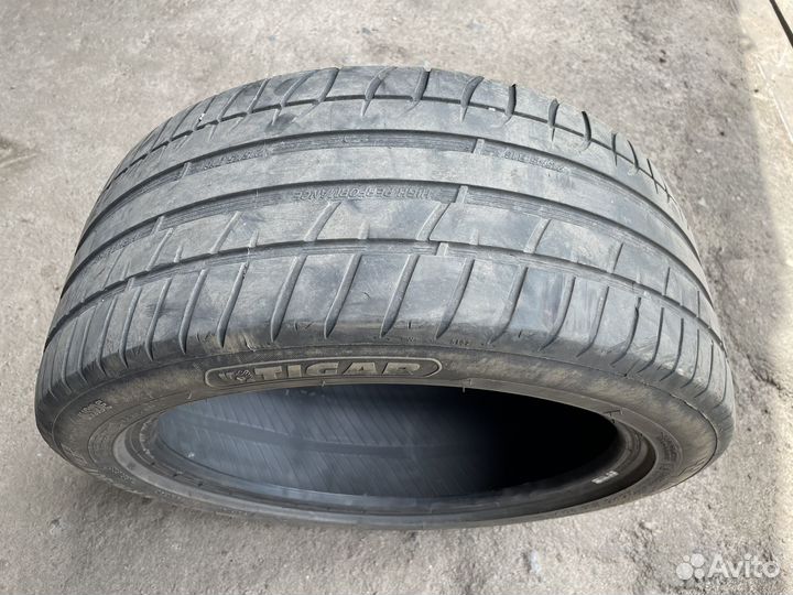 Tigar High Performance 215/45 R16