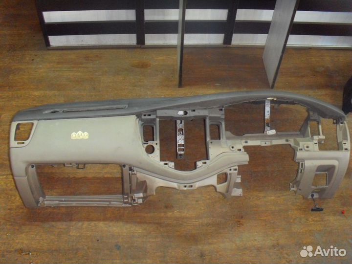 Торпедо L08160401A90 Mazda MPV 2 (LW) 1999-2006