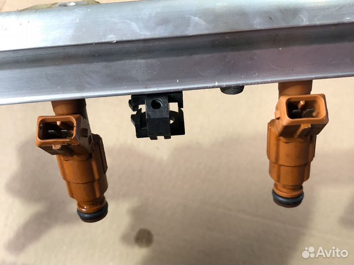 Рампа форсунка Volvo XC90