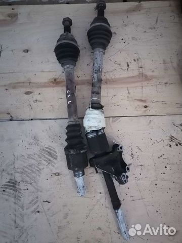 Привод правый/левый Citroen C3 Picasso