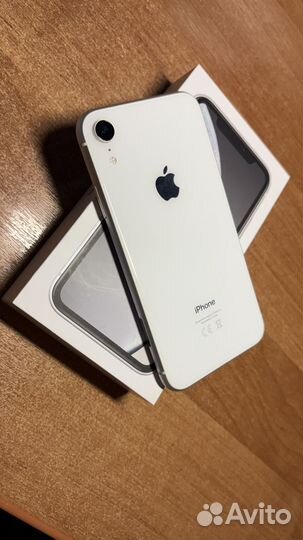 iPhone Xr, 64 ГБ