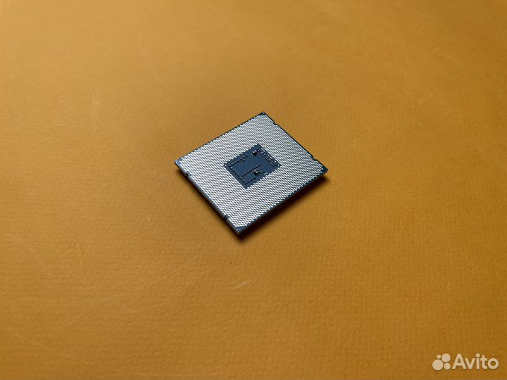 Intel xeon E5 2690 v3 12 ядер, 3.2 ггц, 24 потока