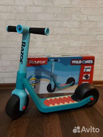 Самокат Razor