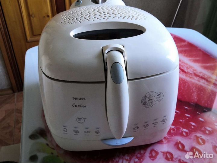 Фритюрница Philips Cucina