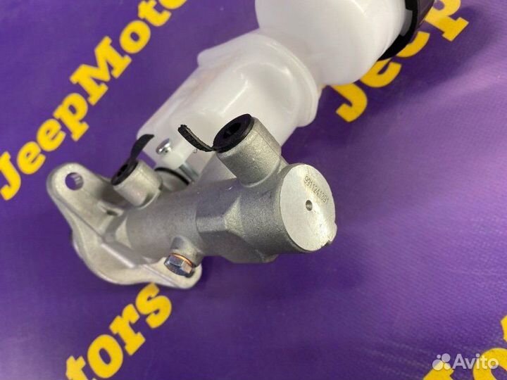 Главный тормозной цилиндр Daihatsu Mira Avy L250S