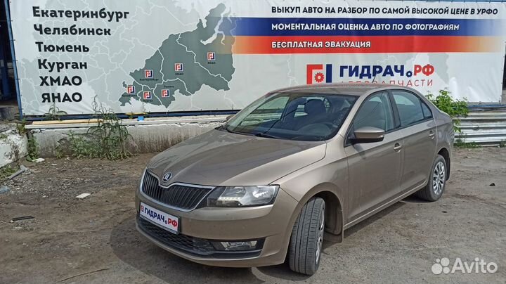 Фонарь задний (стоп сигнал) Skoda Rapid 5JH945097B