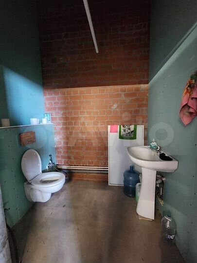 Сдам торговое помещение, 158 м²