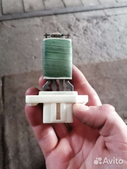 Резистор печки фокус 2