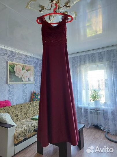 Вечернее платье в пол