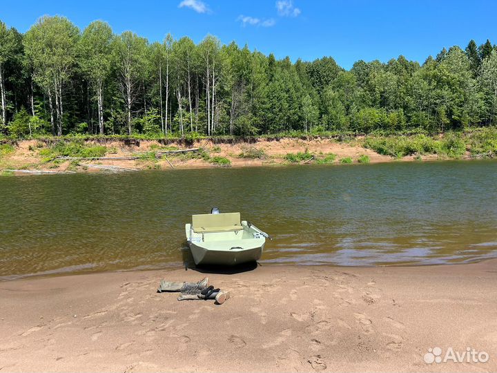 Лодка Север 380