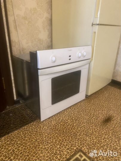 Духовой шкаф