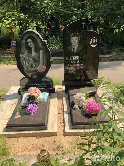 Гранитные памятники