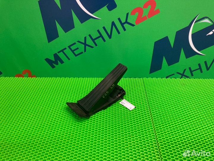 Педаль газа Bmw X3 F25 N47D20C 2012