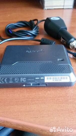 Навигатор Garmin nuvi 205