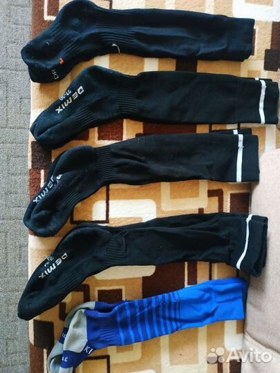 Продаются гетры футбольные детские