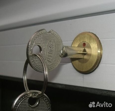 Замок на рольставни RL