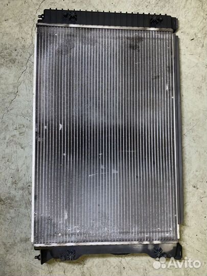 Радиатор охлаждения Audi A6 C6 A6 C6 allroad quatt