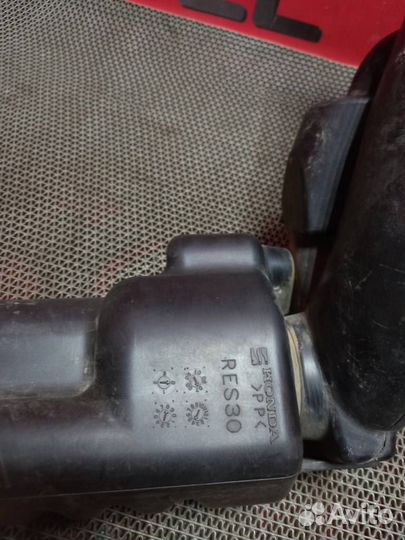 Резонатор воздушного фильтра honda CR-V RE5