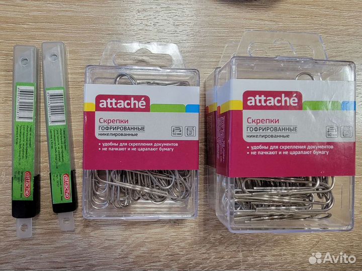 Скобы, скрепки, кнопки, закладки, стикеры, штампы