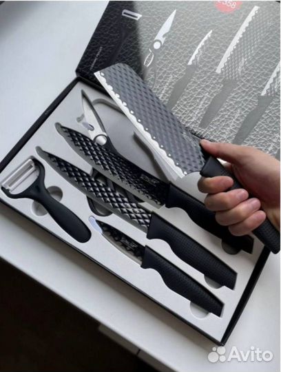 Новый фирменный набор ножей zepter