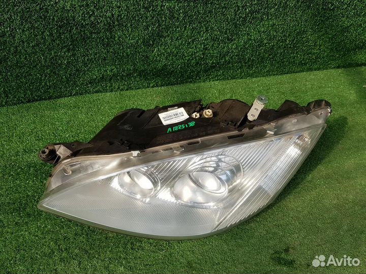 Фара левая Mercedes-Benz S-Class