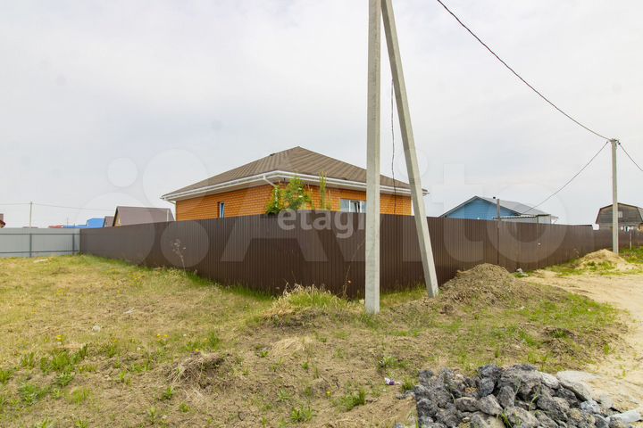 Дом 61,2 м² на участке 8 сот.