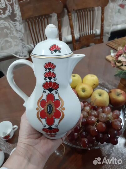 Фарфоровый кофейный набор