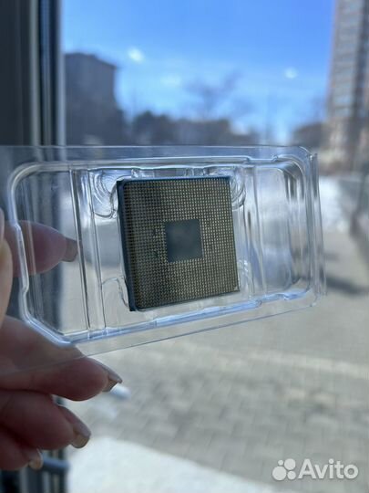 Процессор AMD Athlon 200ge (офис/игры)