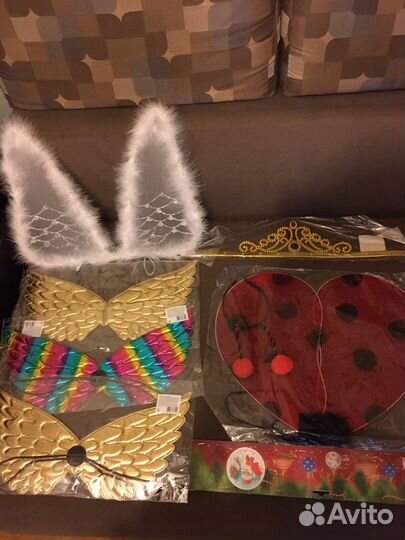 Аксессуары для праздника Кокошник крылья маски