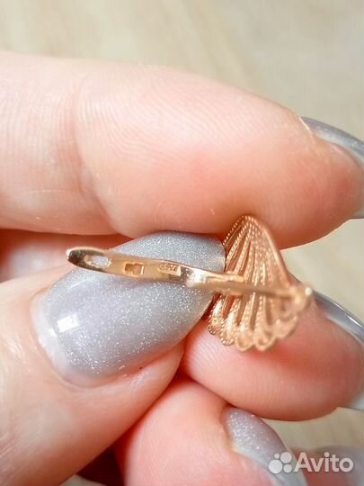 Серьги золотые