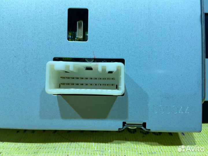 Информационный дисплей Nissan Teana J31 VQ23DE