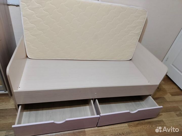 Детская кровать от 3 лет с матрасом