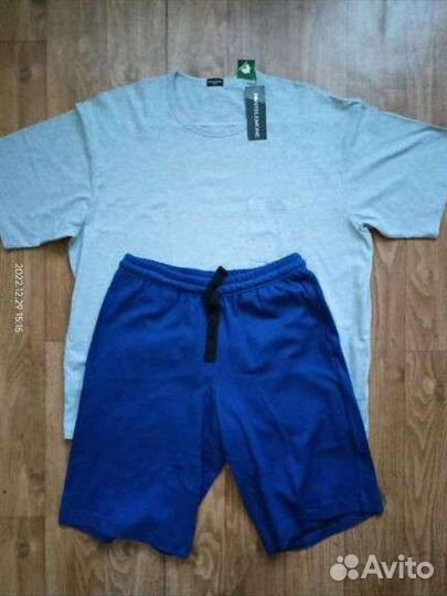 Комплект мужской с шортами новый