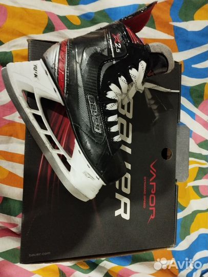 Хоккейные коньки bauer