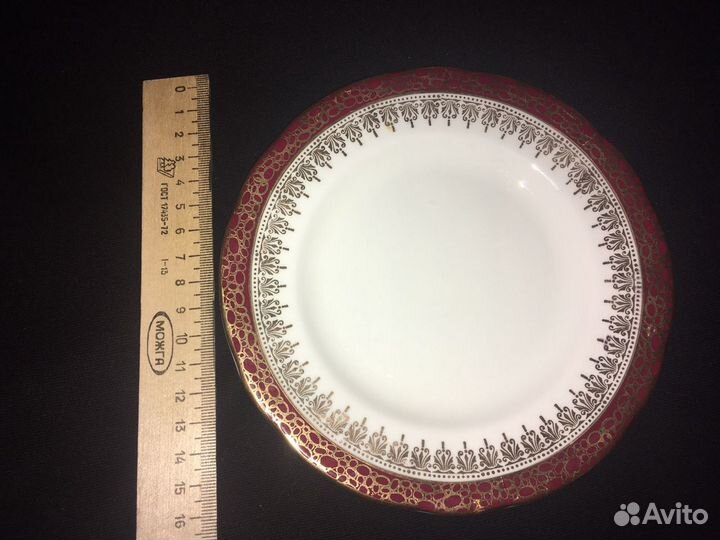 Десертная тарелка