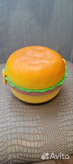 Детский контейнер под еду