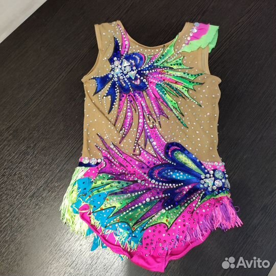 Купальник для художественной гимнастики 122