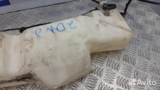 Бачок омывателя mitsubishi pajero 4 (2DN08NL01)