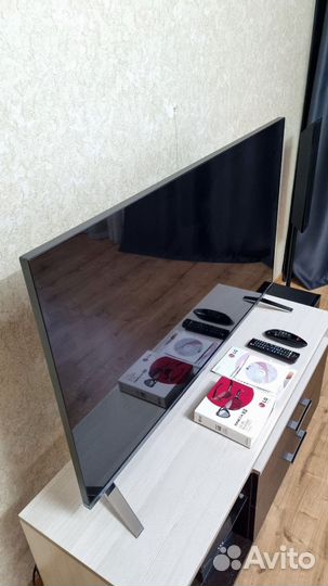 Телевизор LG 47LB673V