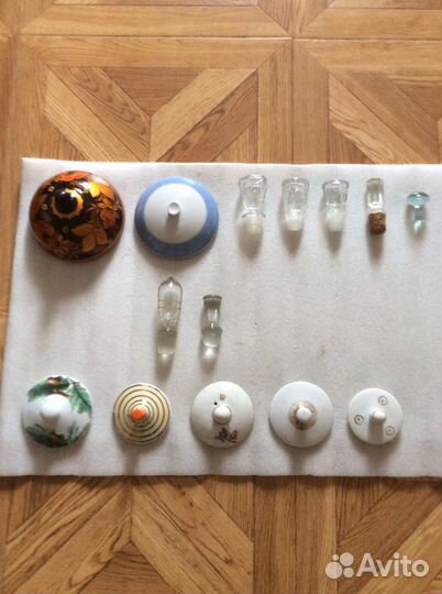 Крышки от посуды,пробки,бутылочки,химические