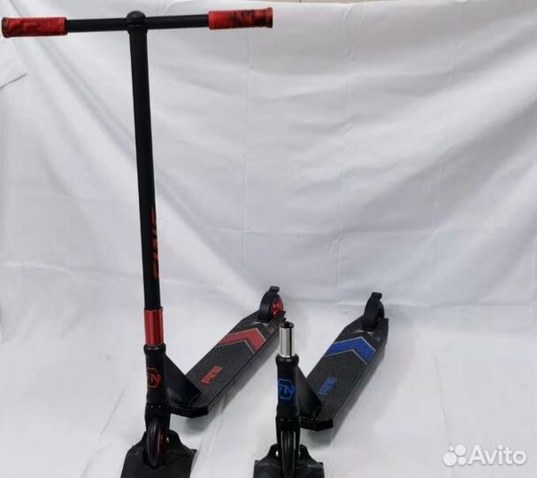 Трюковой самокат новый