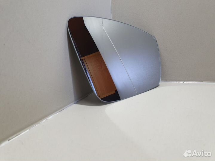 Зеркальный элемент без обогрева правый Rapid Polo