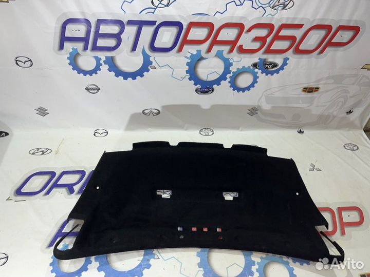 Обшивка крышки багажника задняя Mercedes-Benz