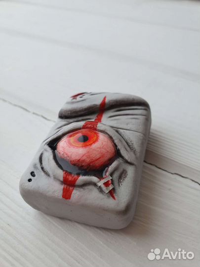 Зажигалка бензиновая Пеннивайз