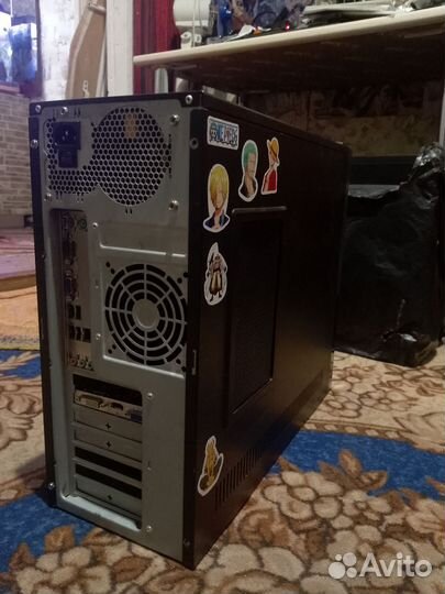 Компьютер системный блок