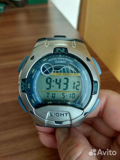 Электронные часы casio